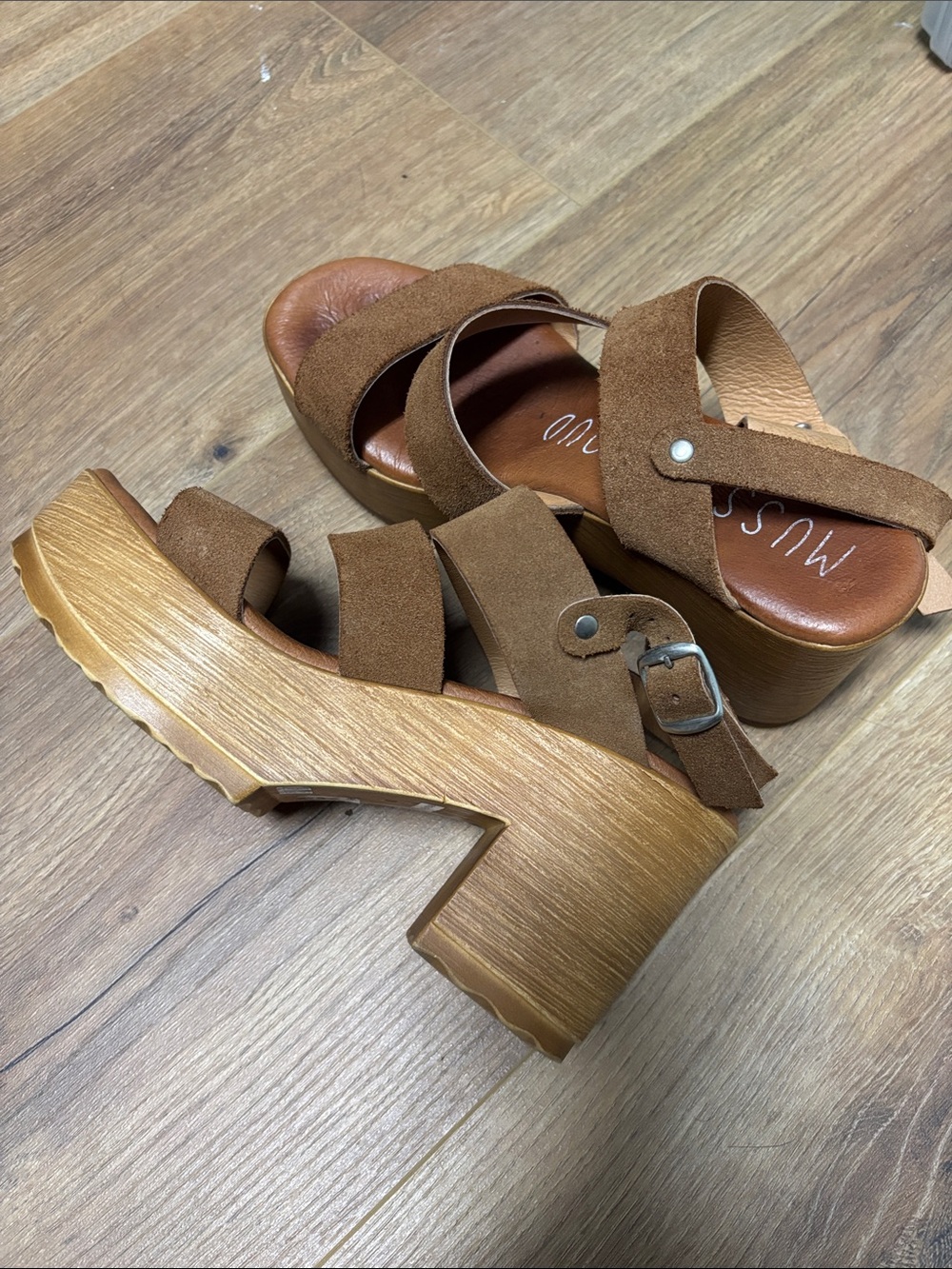 Musse & Cloud Brown Suede Platform Sandals